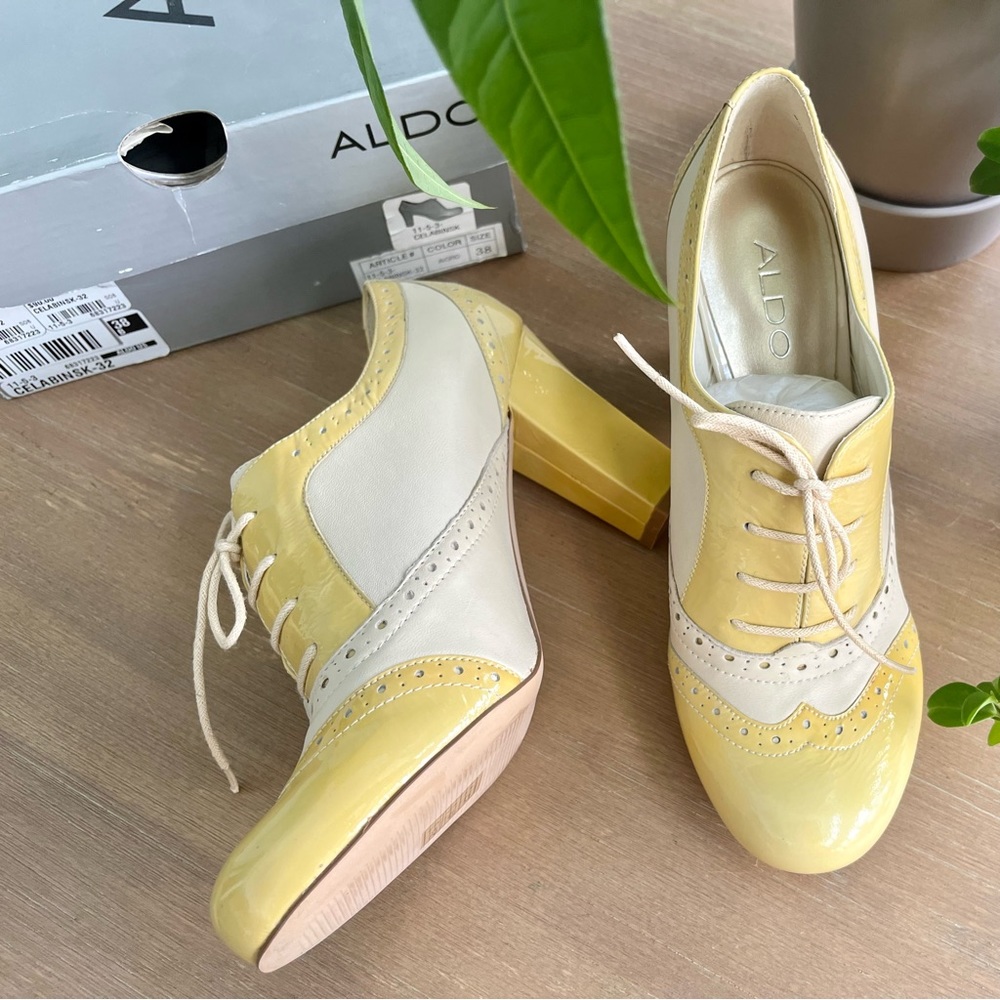 NIB Aldo Celabinsk, Victorian Style Wingtip Oxford Heels • Circa 2008 Booties